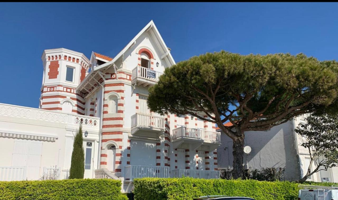 Chambre Sur La Falaise De Pontaillac Vaux-sur-Mer Exterior foto